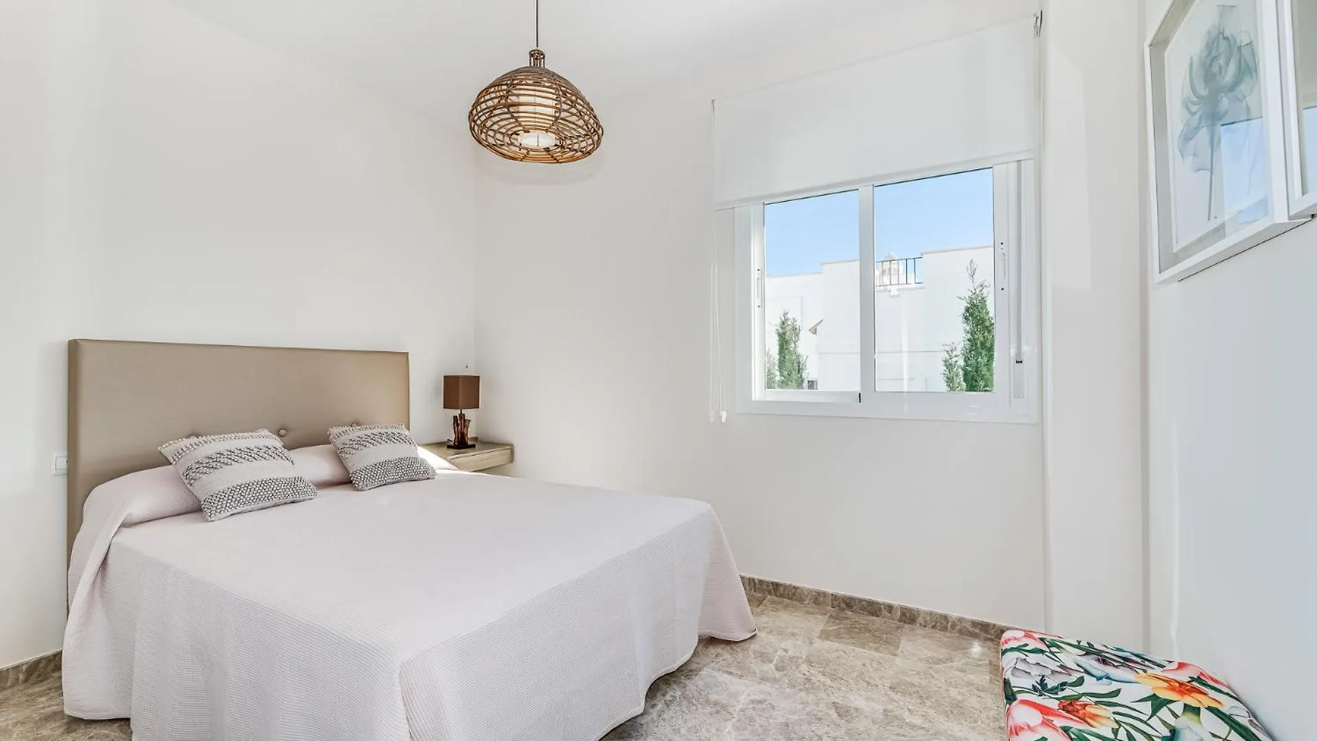 New Cozy Three Bedrooms Duplex In Los Naranjos Marbella